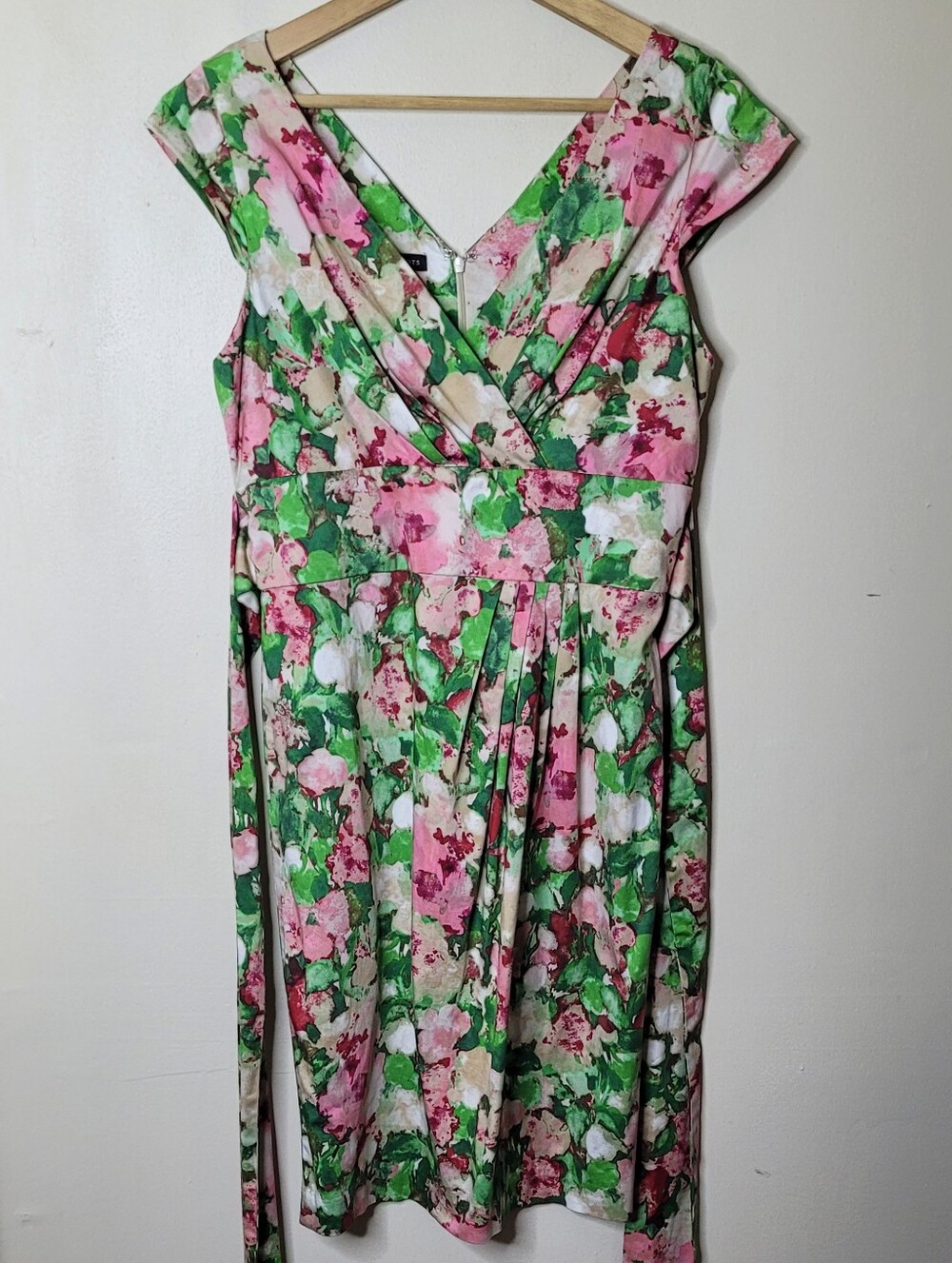 Talbots Floral Knee Length Dress Size 8 - Picture 2 of 10